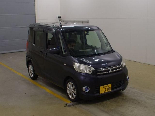 3015 Mitsubishi Ek space B11A 2014 г. (NAA Tokyo)